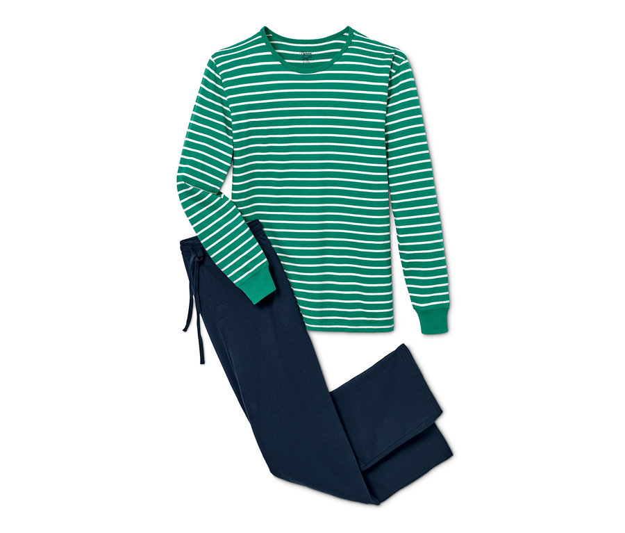 Ein grün-weiß gestreifter Jersey-Pyjama mit langen Ärmeln und eine dunkelblaue Jersey-Pyjamahose mit Kordelzug.