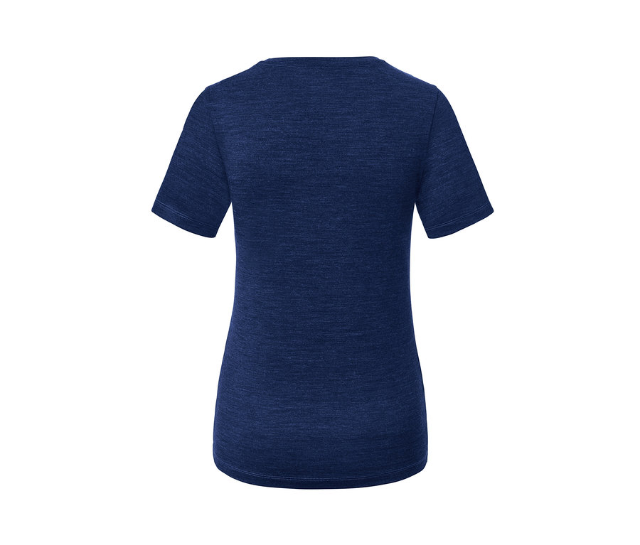 Detailansicht eines blauen Funktionsshirts mit Wolle (Merinowolle).