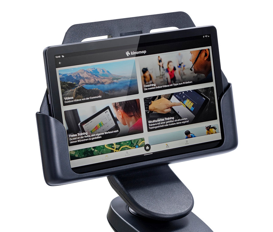 Tablet mit Kinomap-App auf Christopeit Sport Racer Bike 4.0 montiert.