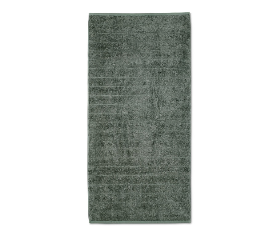 Ein grünes Premium-Badetuch.