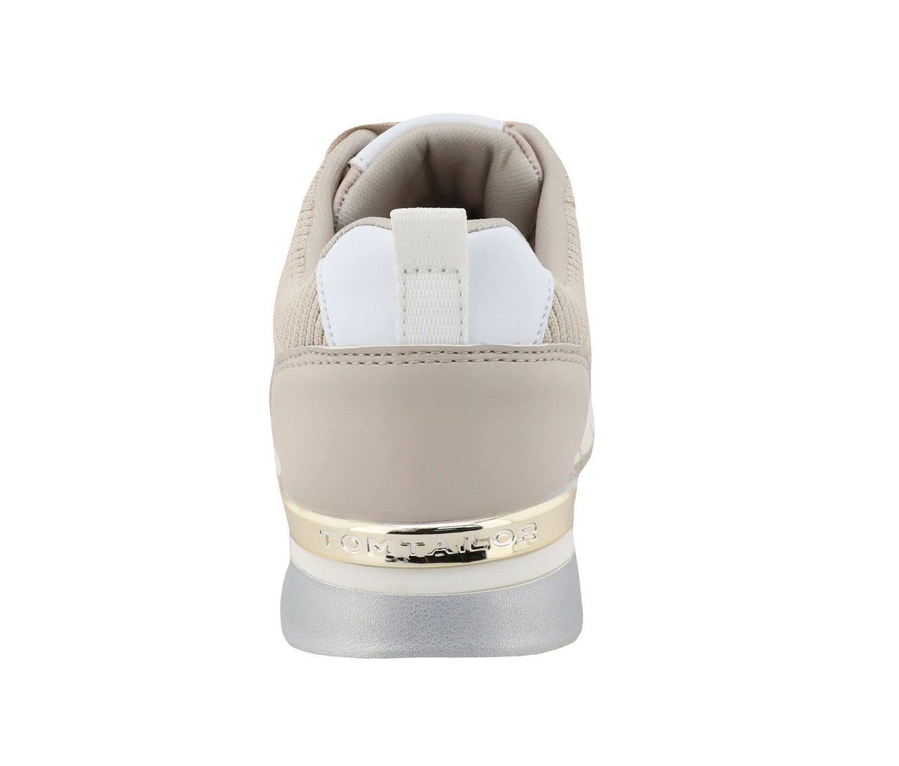 Detail der Rückseite eines sandfarbenen Tom Tailor Sneakers aus Textil/PU.