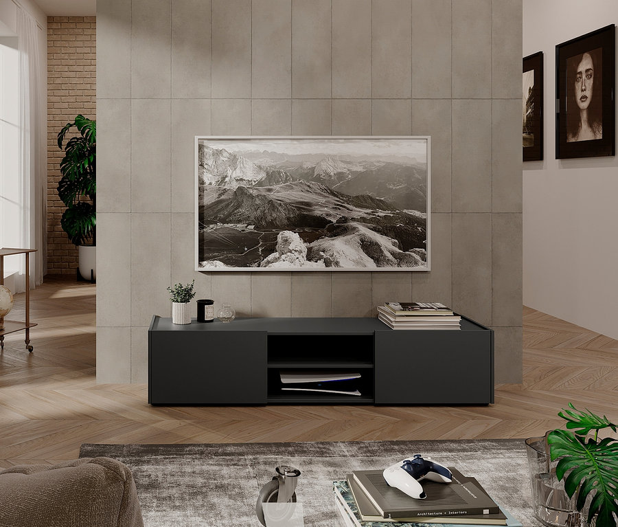 Wohnzimmer mit graphitfarbenem Lowboard »Aalborg« unter dem Fernseher.