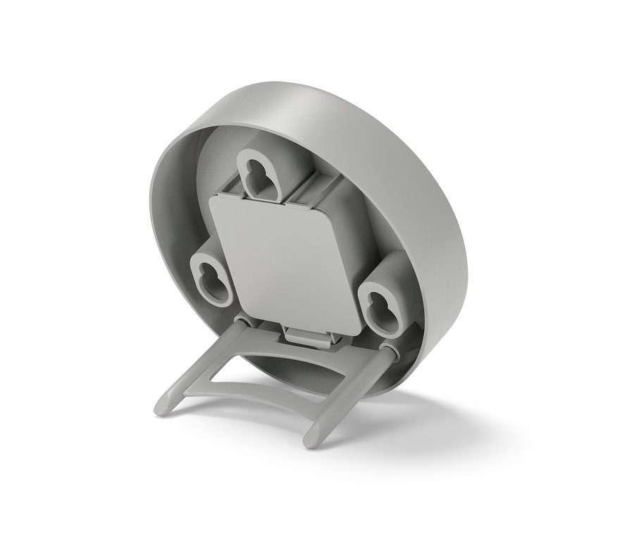 Detailaufnahme der Rückseite einer Funk-Badwanduhr mit Thermometer.