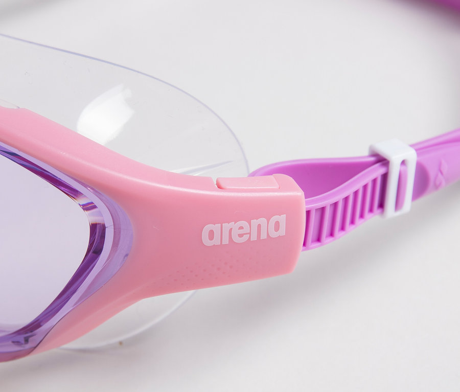 Detailaufnahme der arena Junior Kinder-Schwimmbrille The One Mask in Pink.