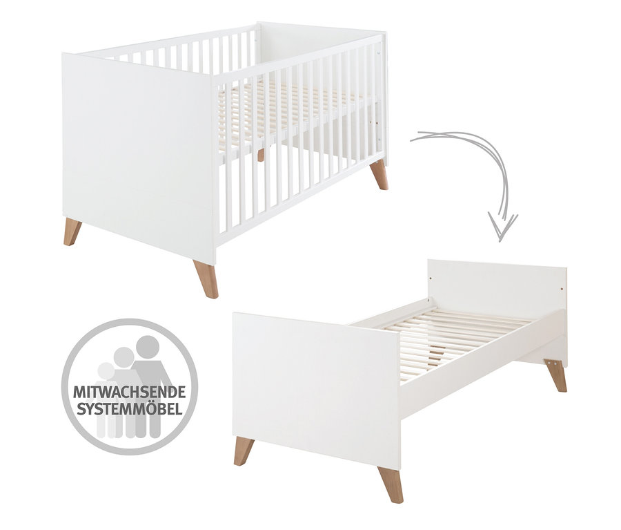 Das roba »Ole« Kombi-Kinderbett, 70 x 140 cm, wird als Kinderbett und dann umgewandelt als Bett gezeigt.