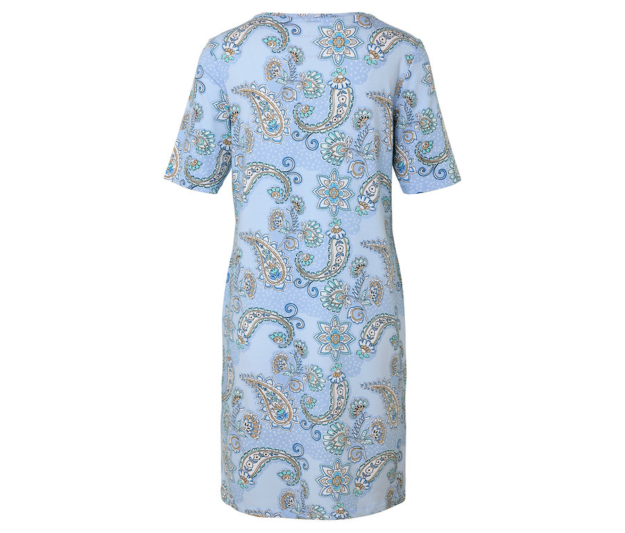 Rückansicht eines hellblauen Kleides mit kurzen Ärmeln und Paisley-Muster.