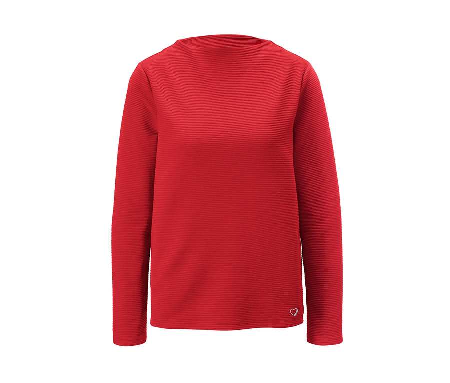 Roter Sweater mit langen Ärmeln.