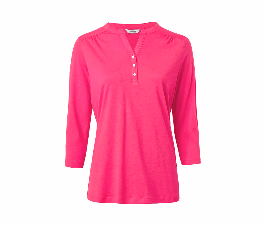 Detailaufnahme eines Blusenshirts mit 3/4-Arm.