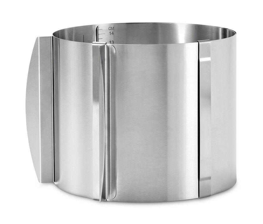 Detailansicht eines extrahohen Edelstahl-Tortenrings.