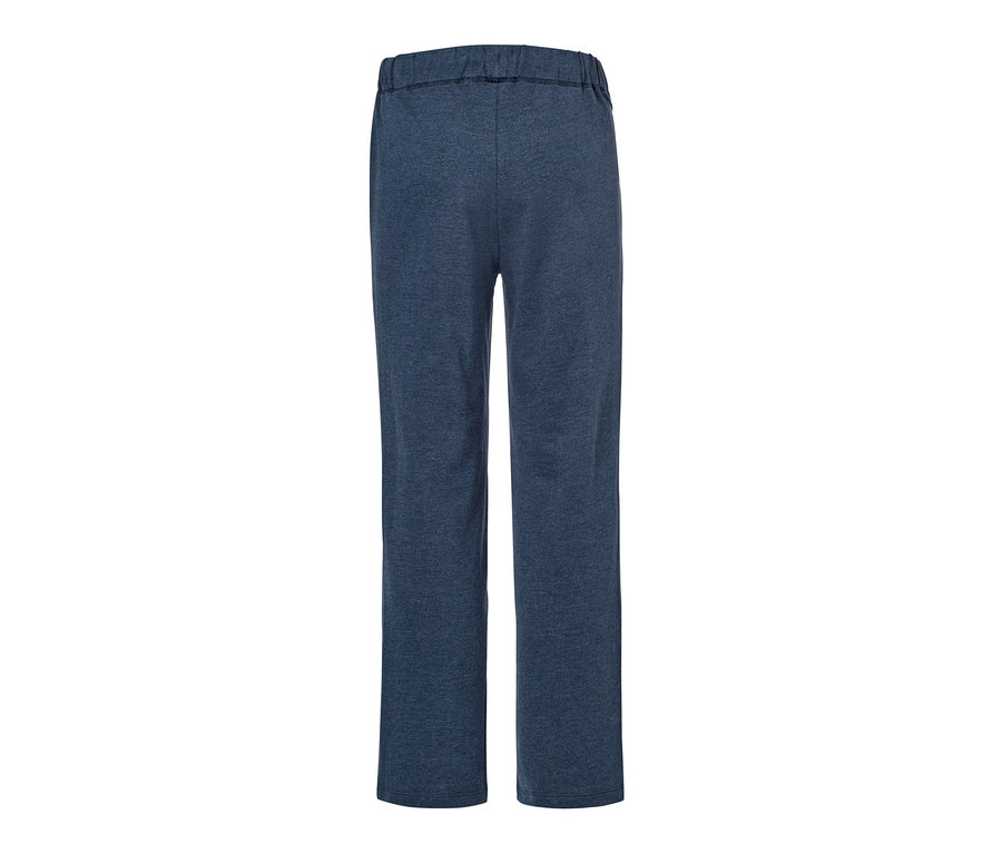 Blaue Loungehose mit Fischgrat-Muster.