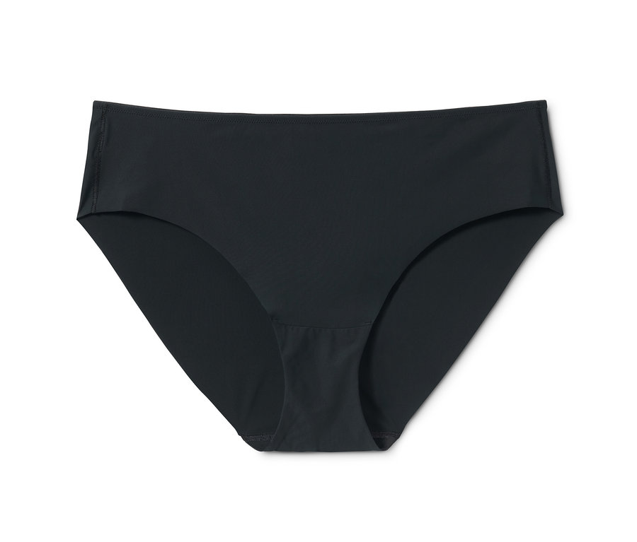 Nahaufnahme eines einzelnen schwarzen Magic-Cut-Slips.