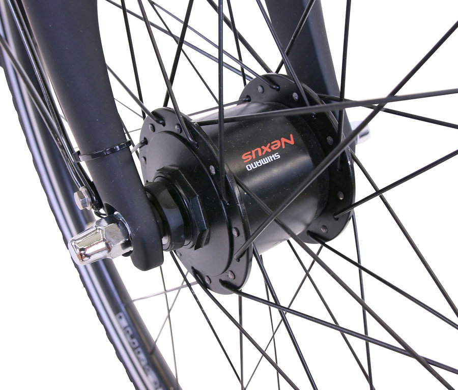 Detailaufnahme des Vorderrads eines HAWK Bikes Damen-Trekkingrads »Trekking Lady Premium« mit schwarzer Shimano Nexus Nabe.
