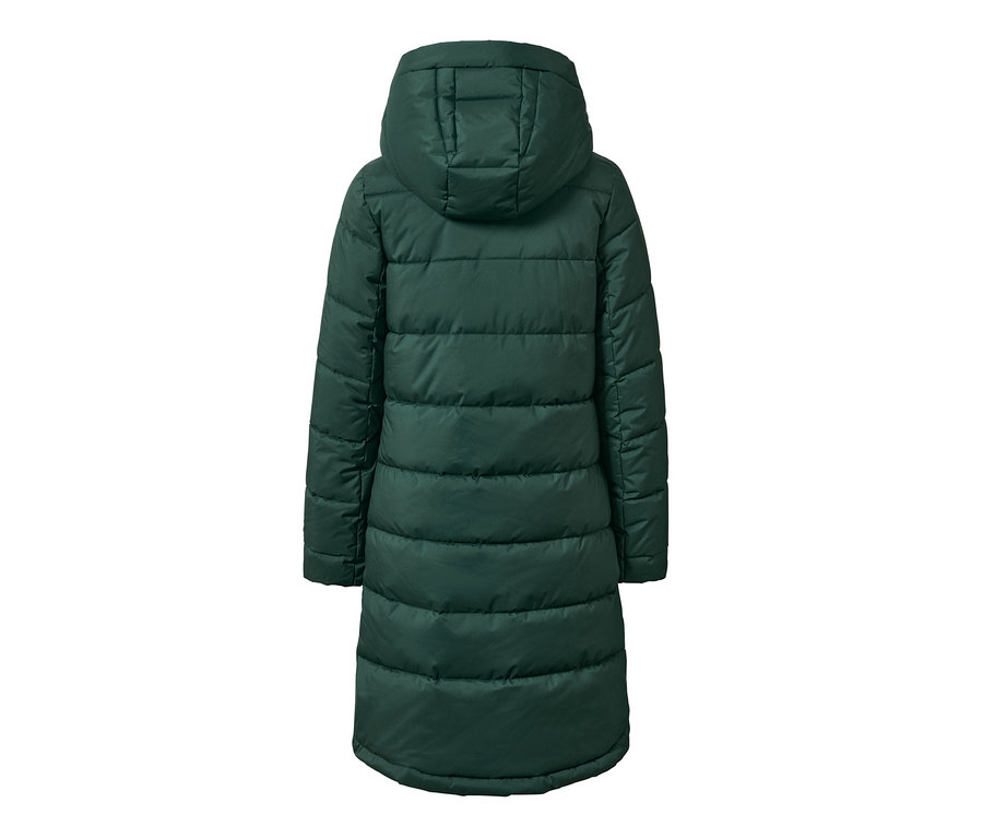 Rückansicht eines grünen Steppmantels.