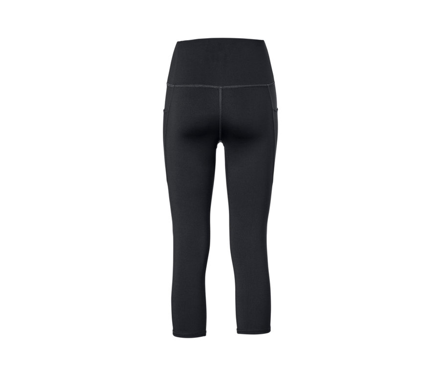 Schwarze 3/4-Sporttight von hinten.