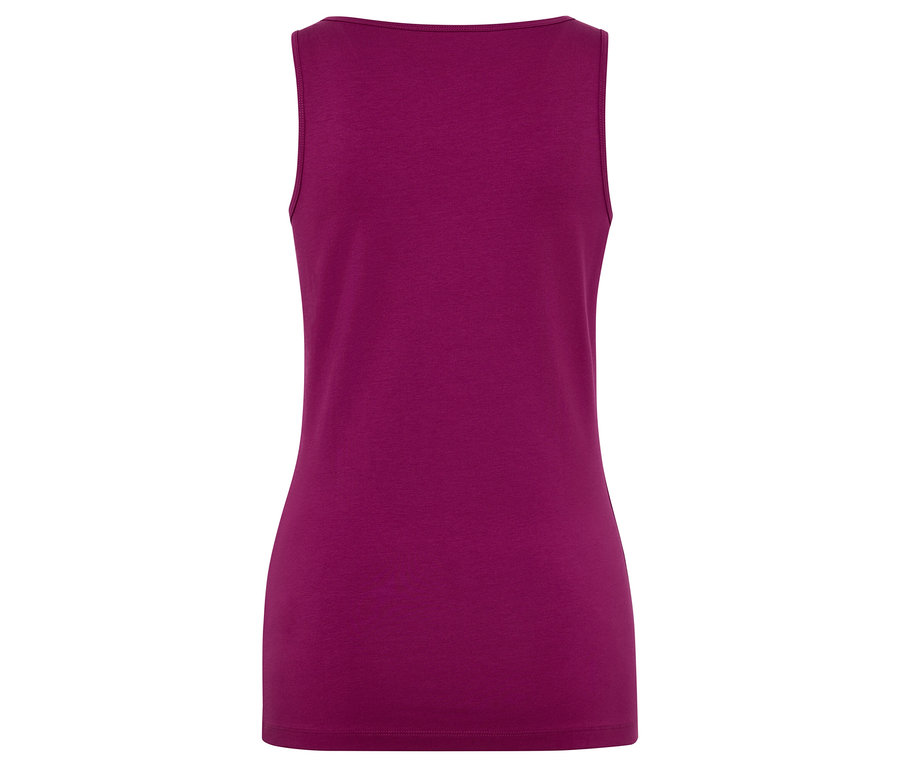 Detailansicht eines lilafarbenen Tanktops mit U-Ausschnitt.