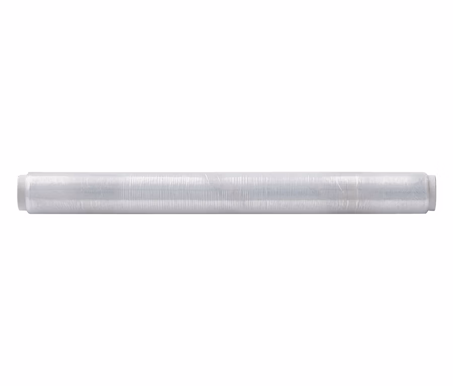 Eine einzelne, horizontal ausgerichtete Rolle Frischhaltefolie auf weißem Hintergrund.