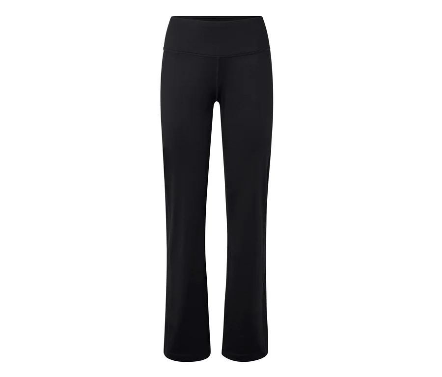 Schwarze, ausgestellte Leggings mit hohem Bund vor weißem Hintergrund.