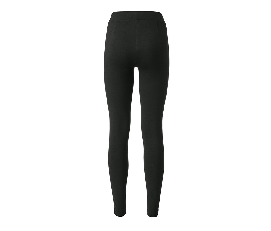 Rückansicht von Jeggings in Lederoptik.