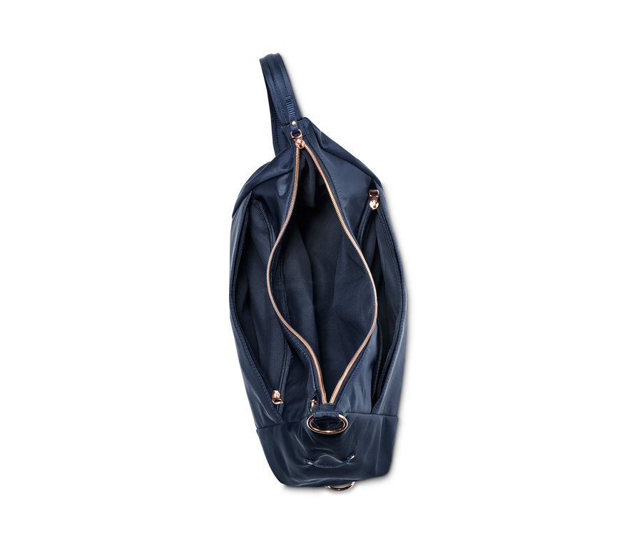Detailansicht von oben auf eine offene blaue Sicherheits-Umhängetasche.