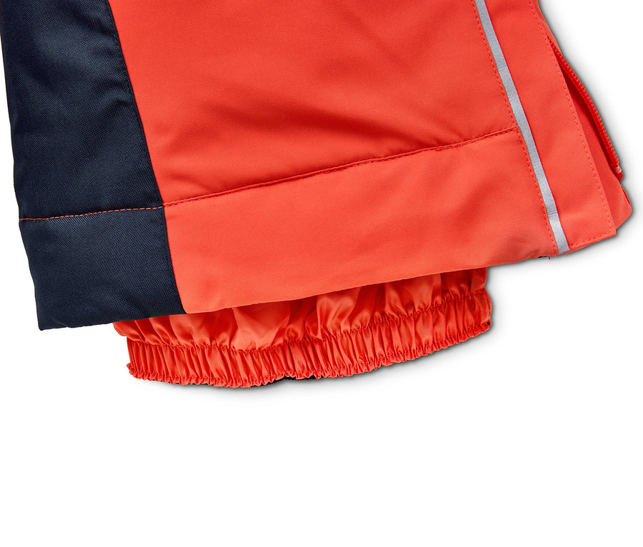 Detail einer Snowboardhose.