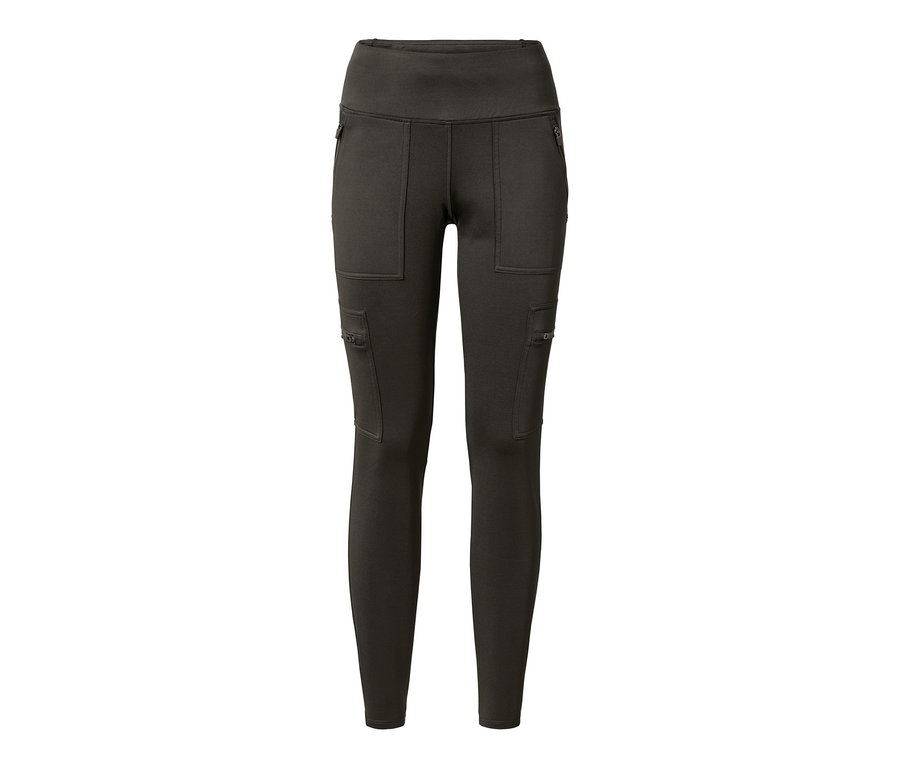 Schwarze Outdoor-Thermotights mit Taschen.