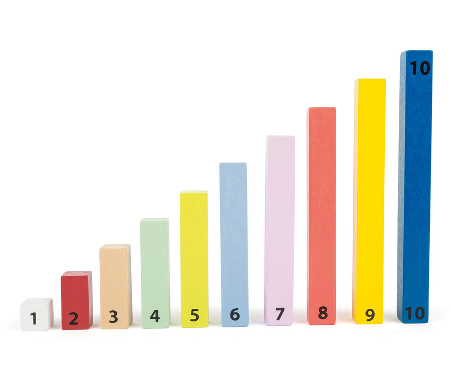 Das small foot Rechen-Set »Educate« zeigt farbige Stäbe mit den Zahlen 1 bis 10, die aufsteigend angeordnet sind.