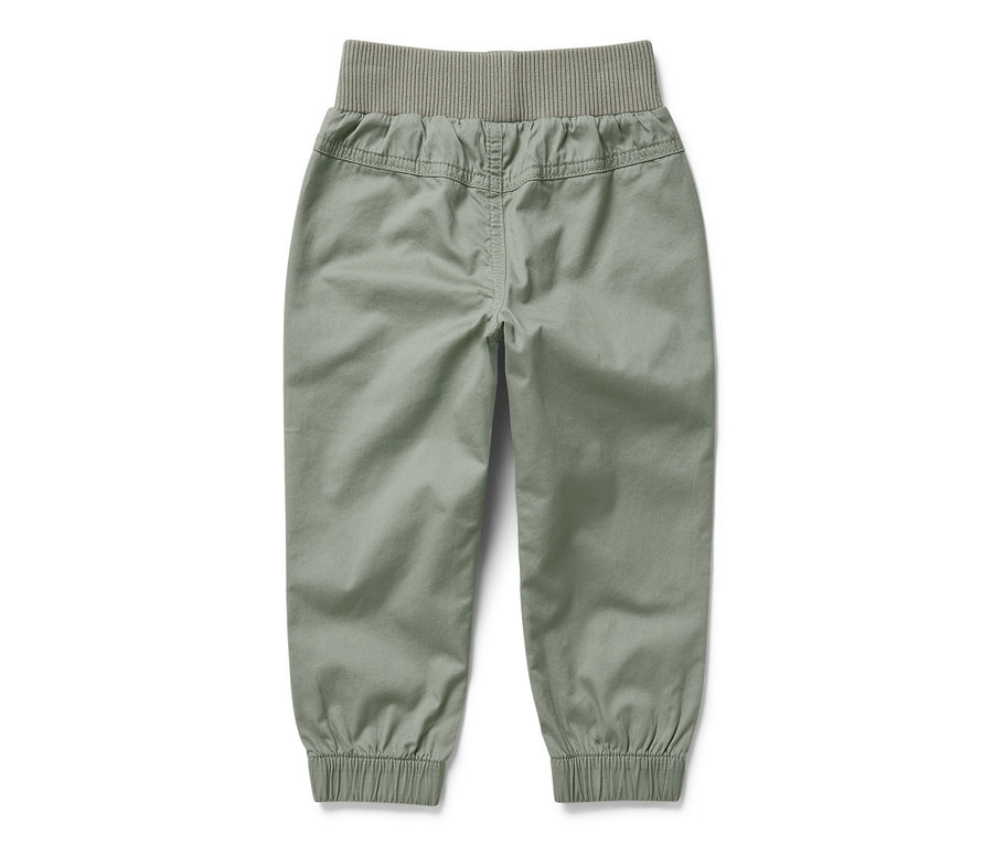 Rückansicht einer olivgrünen Kinder-Pull-on-Pants – Fit »Anton« mit geripptem Bund und Bündchen.