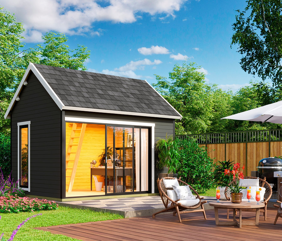 Außenansicht eines Weka Designhauses mit Schlafboden »M445A« mit 44 cm Wandstärke, mit Terrasse und Gartenmöbeln.