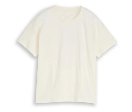 Das weiße Tom Tailor T-Shirt mit Print liegt flach.
