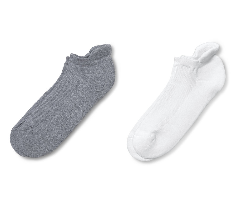 Zwei Paar Unisex-Funktions-Sneakersocken: ein Paar grau und ein Paar weiß.