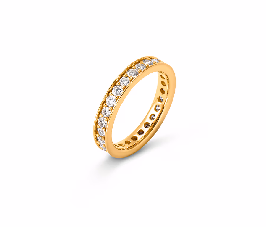 Goldring mit 24 Brillanten.