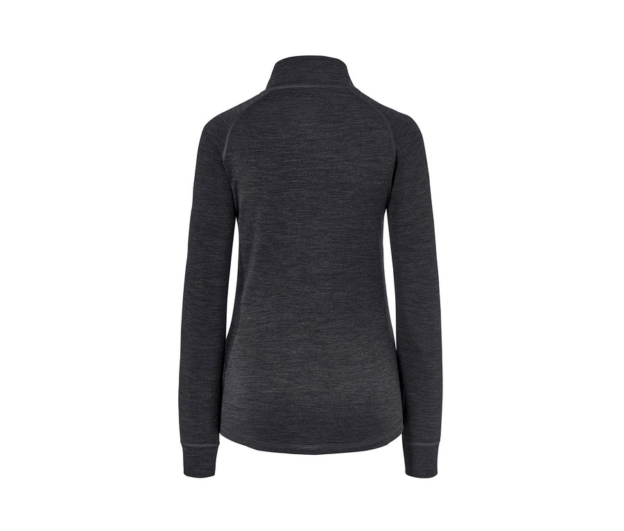 Von hinten ist ein Funktionsshirt mit Merinowolle zu sehen.