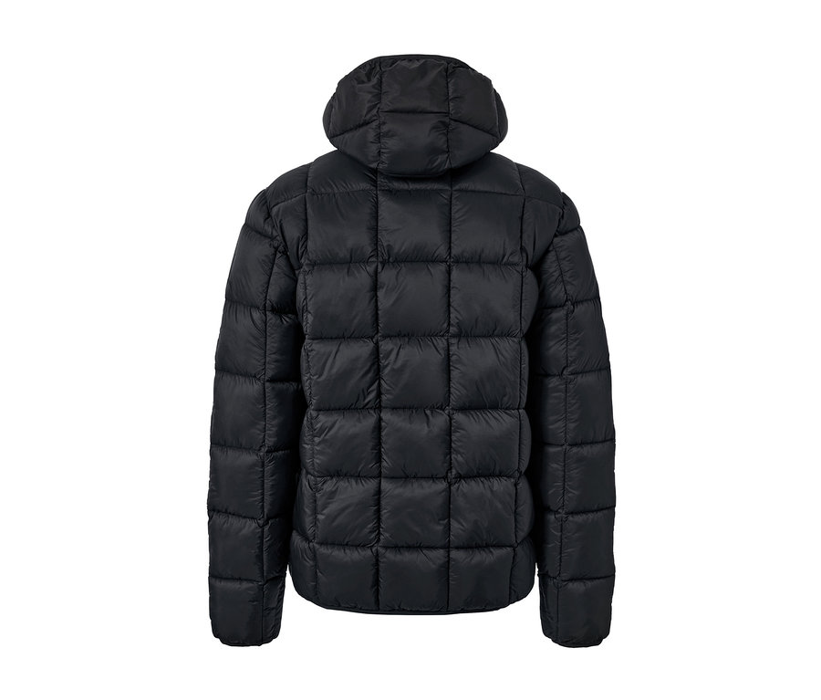 Schwarze Steppjacke von hinten.