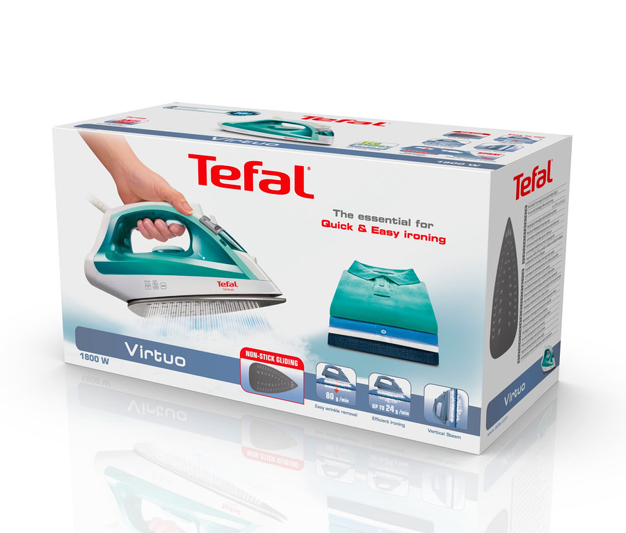 Verpackung des Tefal-Dampfbügeleisens "Virtuo" mit einer Hand, die das Bügeleisen hält.