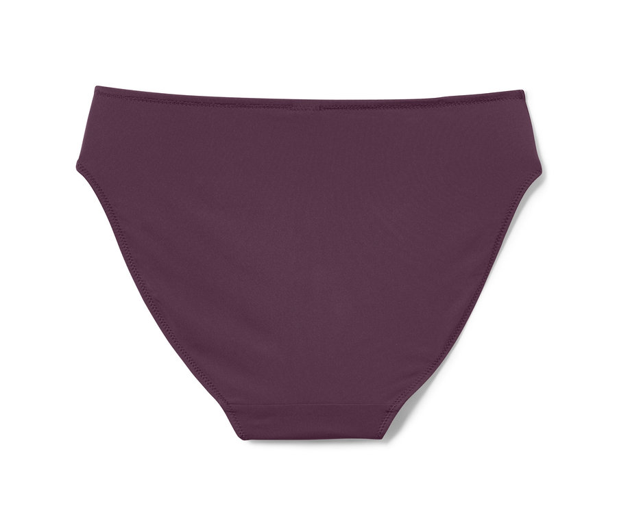 Ein violetter Slip (2er Pack) auf weißem Hintergrund.