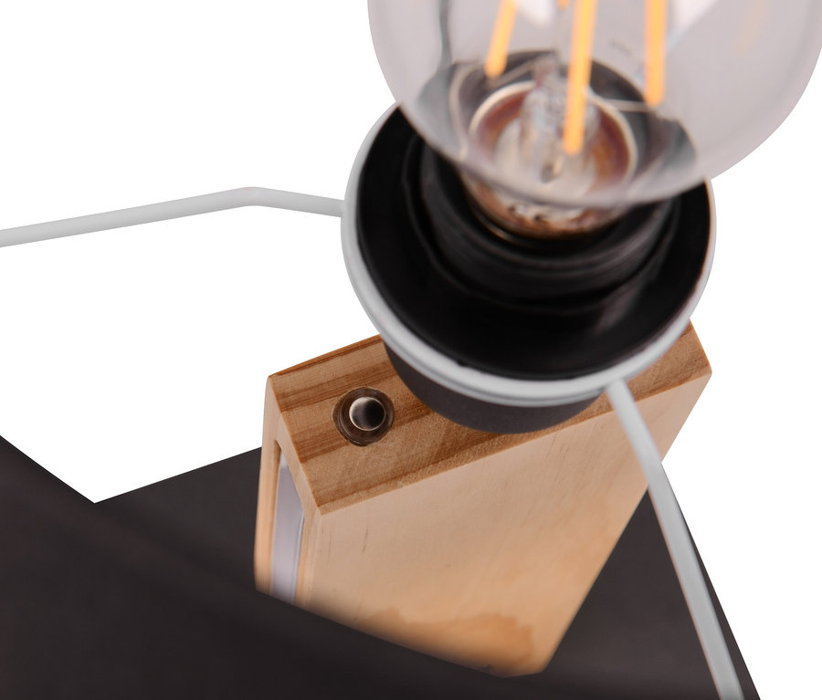 Detail der Trio Tischleuchte »Rahul« mit Holzsockel und Glühbirne.