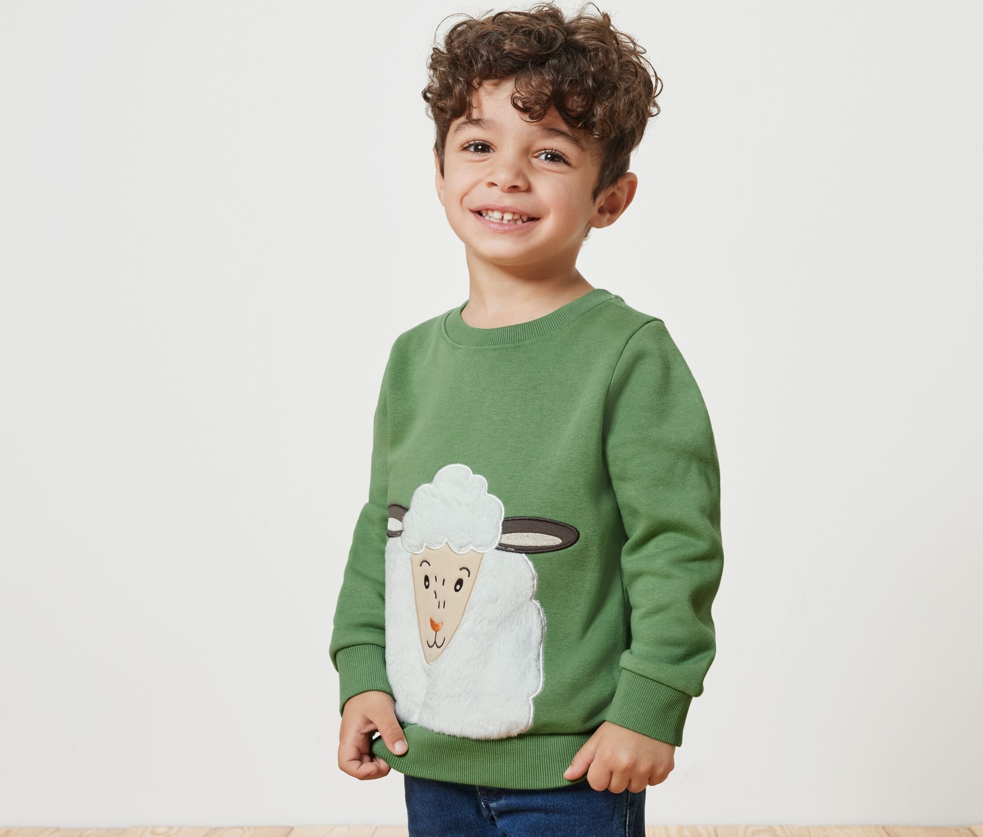 Thumbnail - Tchibo - Kinder-Sweatshirt mit angerauter Innenseite - Jungen - Gr. 122/128 - grün