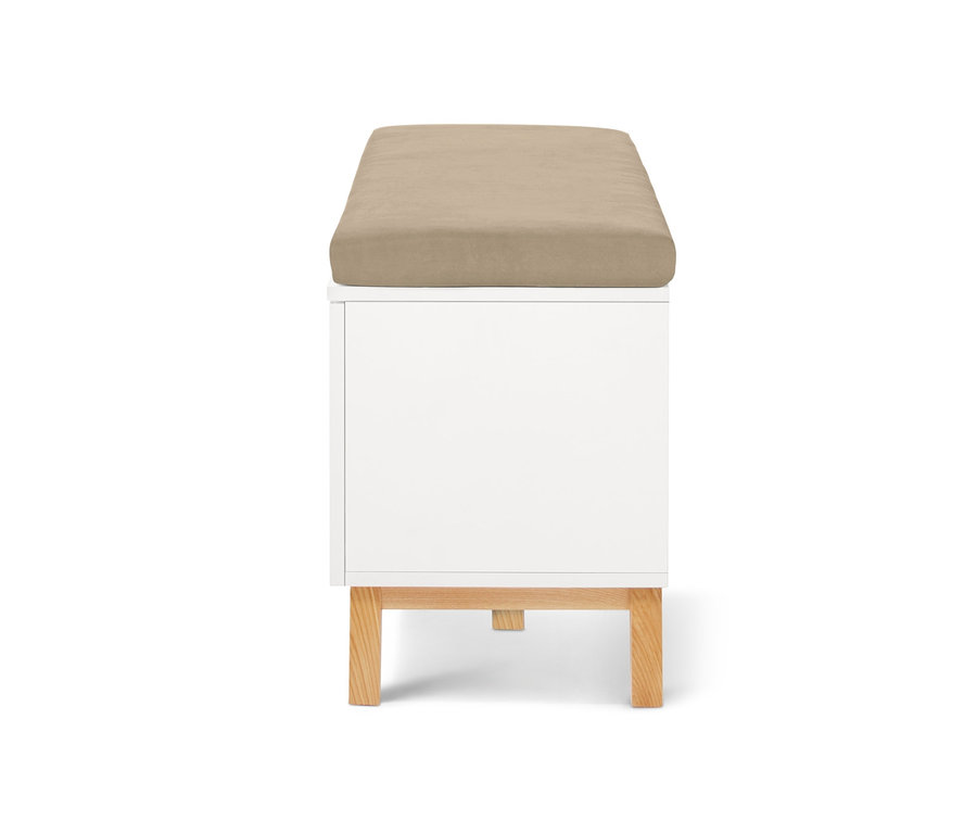 Eine weisse Sitzbank mit Stauraumfächern und einer beige Sitzfläche.
