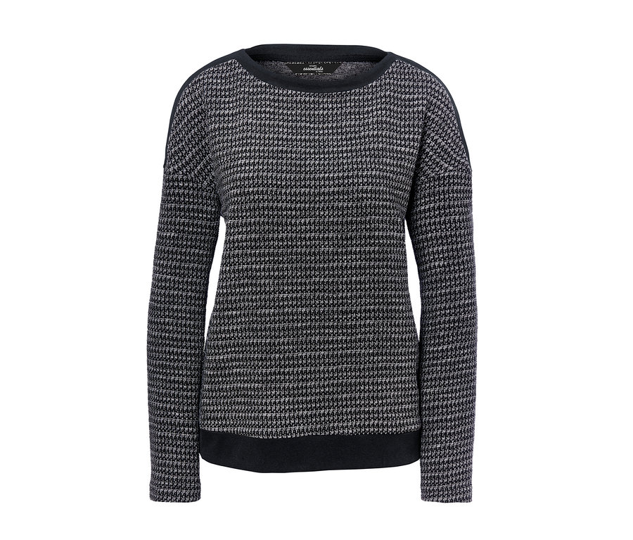 Detailansicht eines strukturierten Sweatshirts.