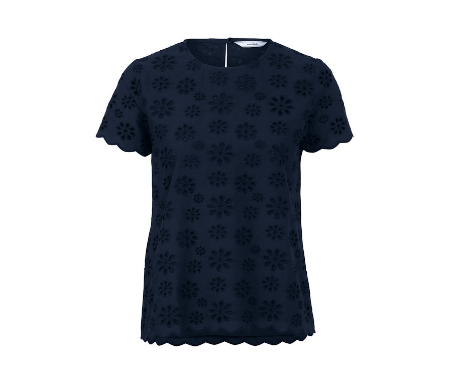 Ein dunkelblaues Blusenshirt mit Lochstickerei, kurzen Ärmeln und einem gewellten Saum.