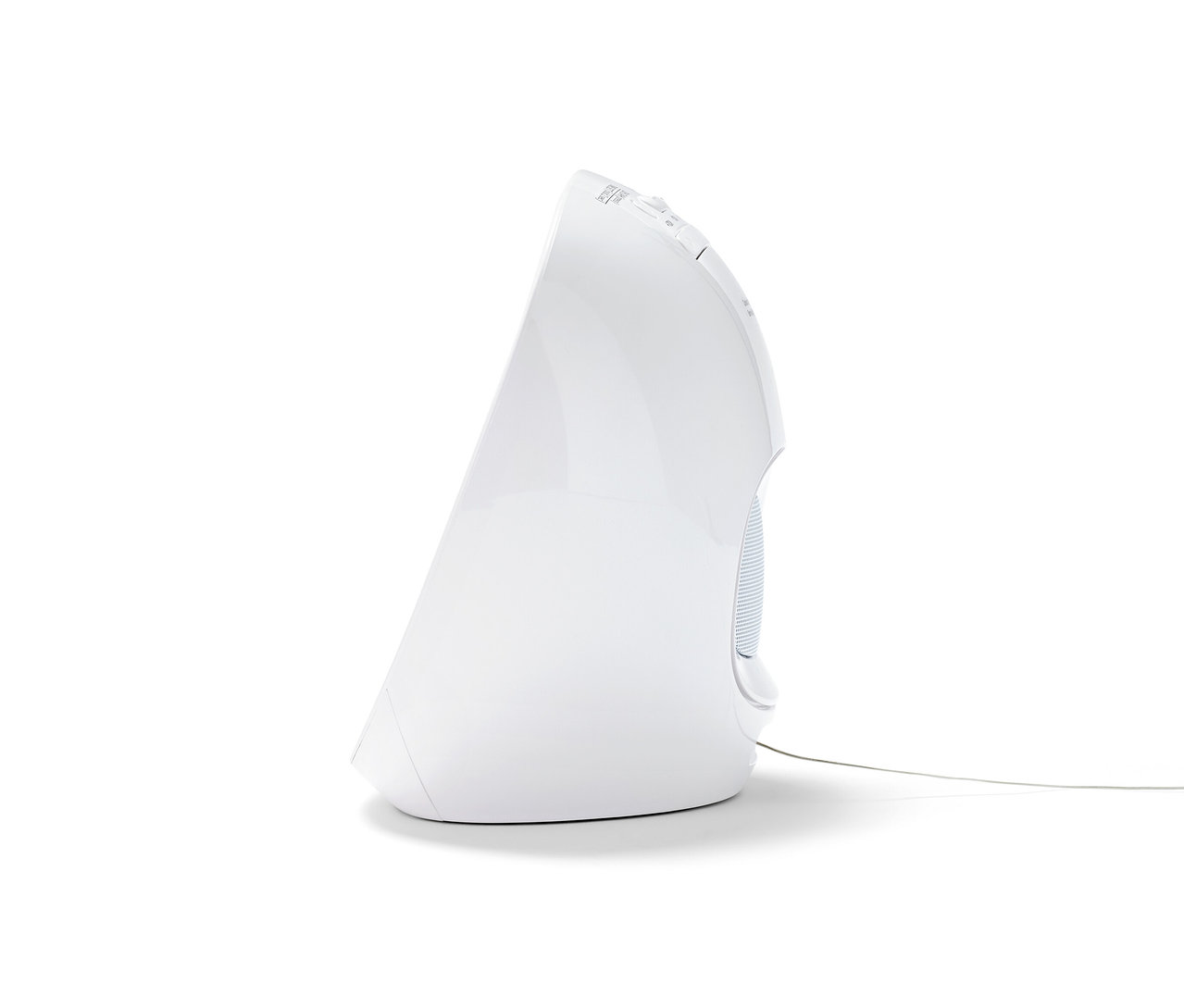 Seitenansicht eines weißen Lichtweckers mit Radio.