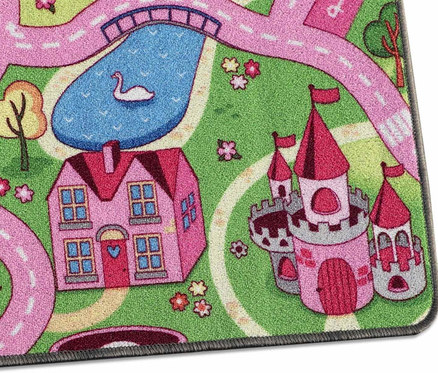 Detailansicht des Spielteppichs "Sweet City" mit Haus-, Strassen- und Schlossmotiven.