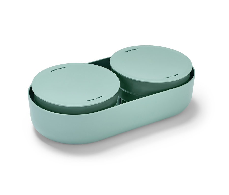 Ein grünes Regrow-Set auf weißem Hintergrund.