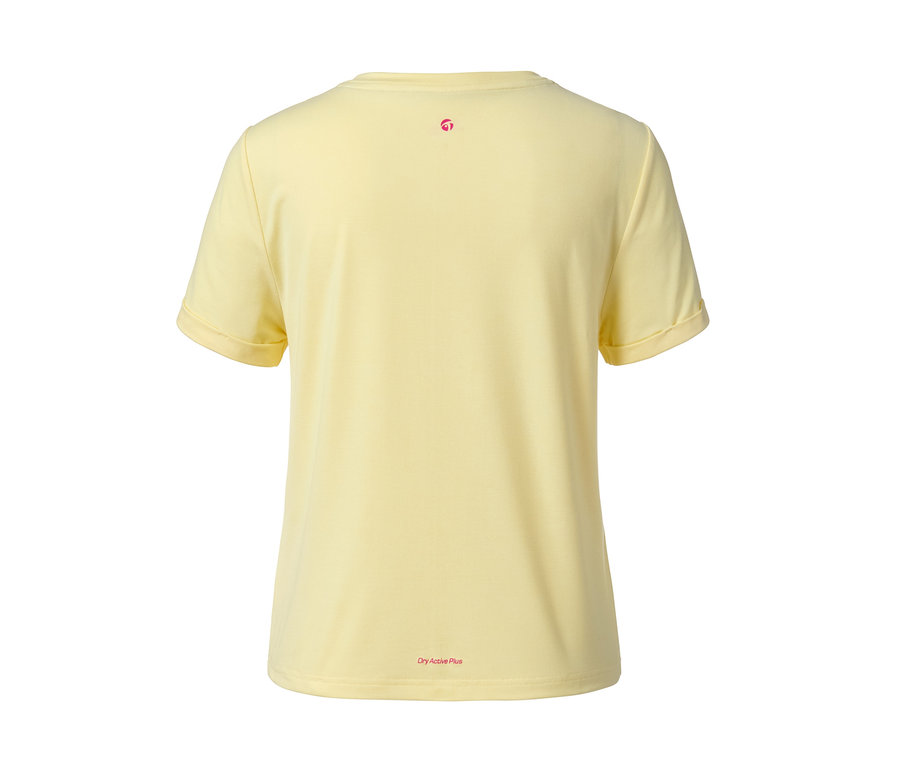 Gelbes Sportshirt.