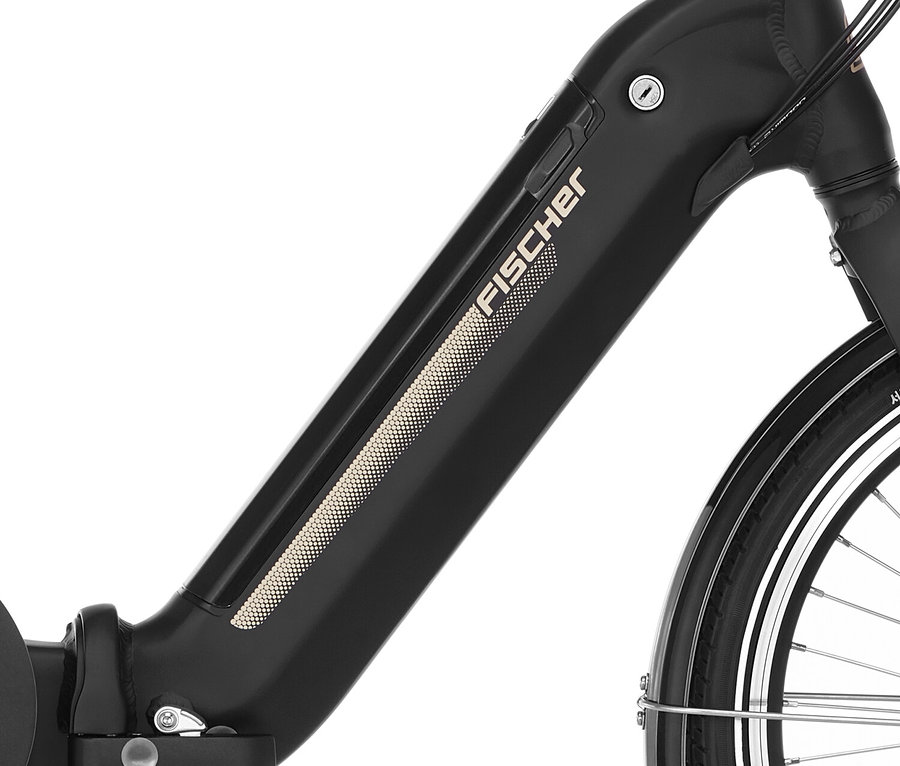 Nahaufnahme des Rahmens und Vorderrads eines schwarzen Fischer Cita Agilo 2.0 Faltrads.
