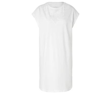 Weißes, knielanges T-Shirt-Kleid mit V-Ausschnitt und floralen Details.