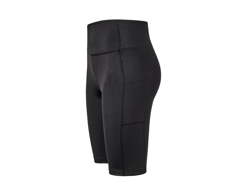 Schwarze Radlerhose.