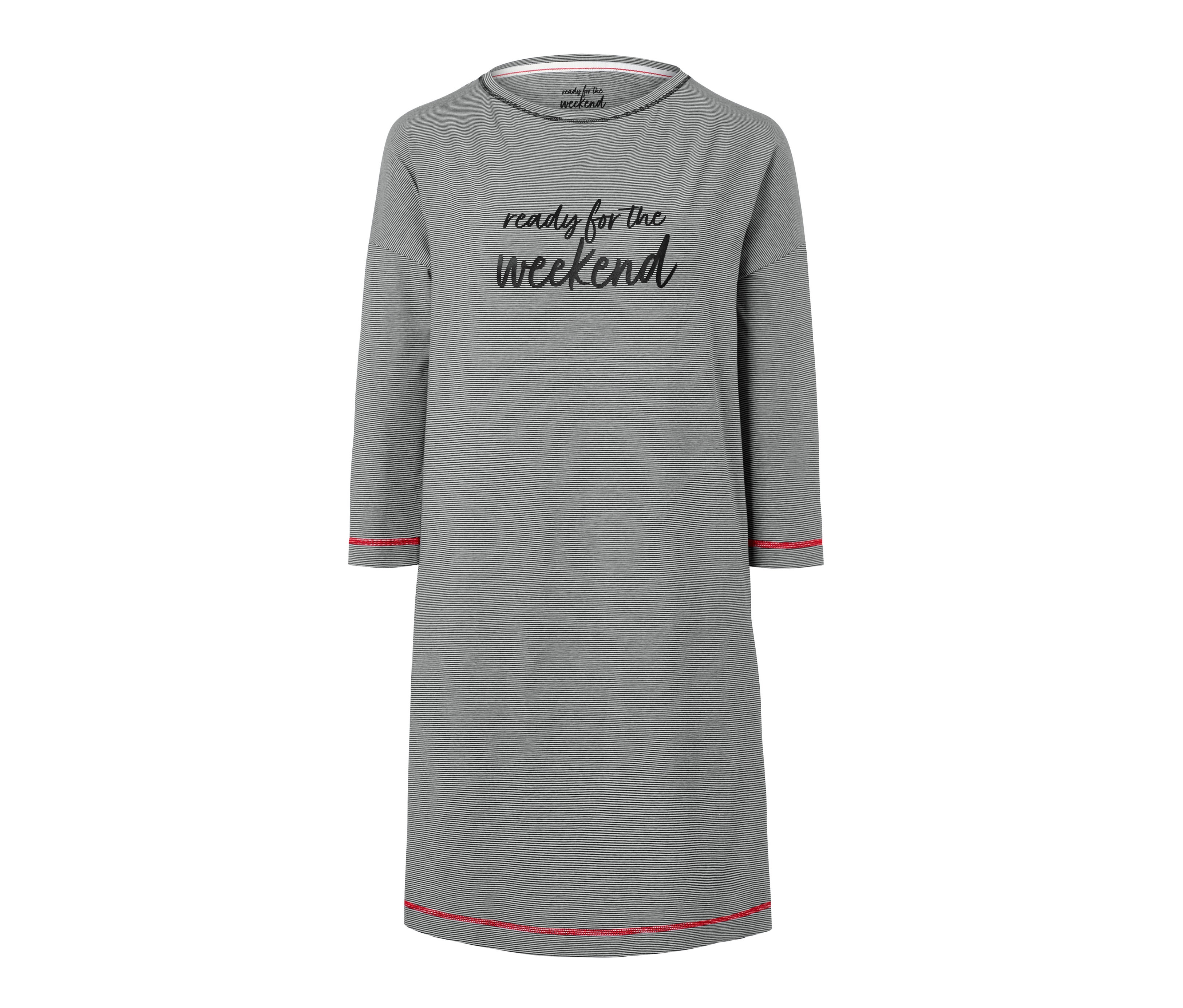 Nachthemd mit feinen Streifen.