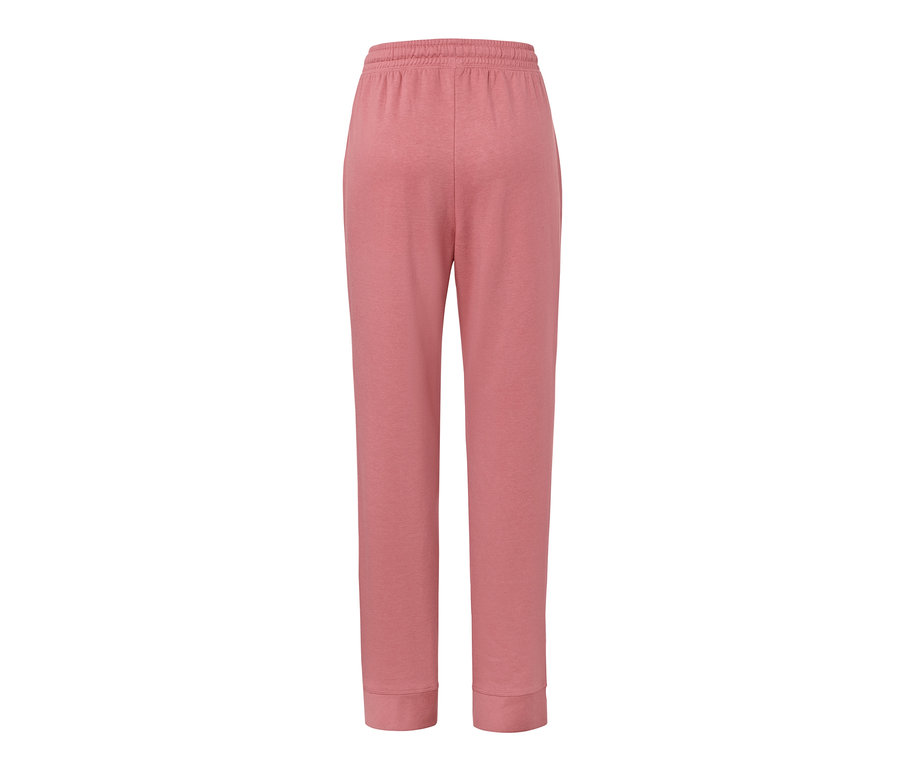 Rückansicht der Loungewear-Hose in Rosenholz.