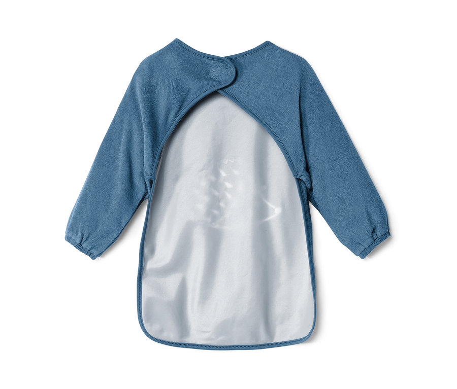 Blauer Baby-Ärmellätzchen.